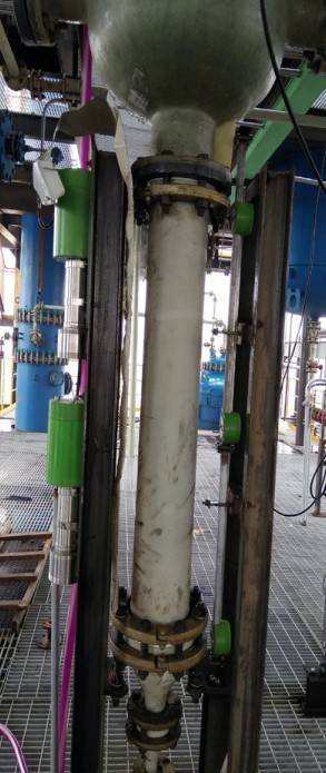 Na-22放射性儀表聚碳酸酯安裝現(xiàn)場(圖1)