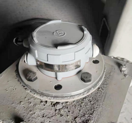 利馬克ULM-31A1水泥成品倉測(cè)控現(xiàn)場(chǎng)(圖1)